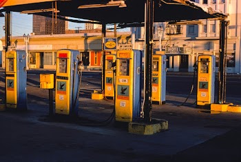 Golden Eagle gas pumps, 8th & Market Streets,… | Free public domain photo