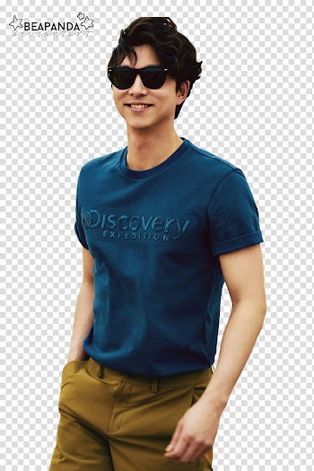 Gong Yoo, smiling man wearing black framed sunglasses transparent background PNG clipart