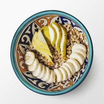 Granola with fruit in a bowl, | Free PSD - rawpixel