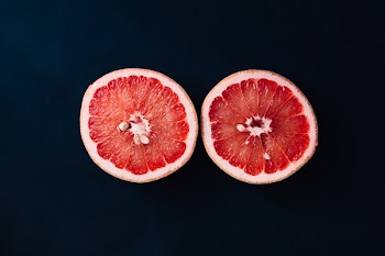 Grapefruits cut in half 3