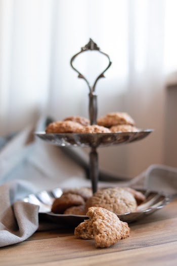 Gray 2-tier Cookie Rack