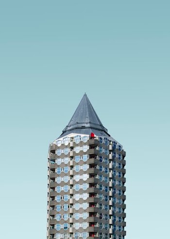 gray and brown building at daytime