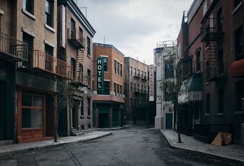 gray and brown concrete building