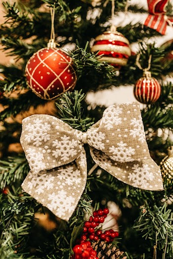 Gray and Brown Ribbon Christmas Tree Decor