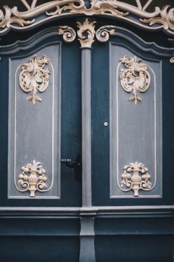 Gray and Teal Gate