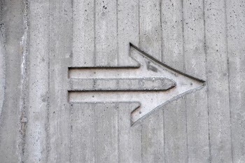 gray arrow left sign