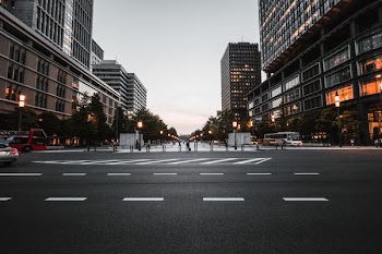 gray asphalt road