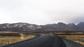 gray asphalt road during daytime