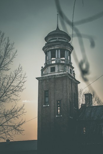 Gray Concrete Building on Focus Photography