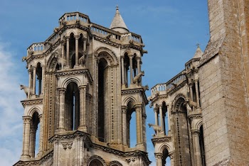 Gray Concrete Ruins at Daytime