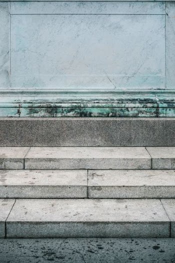 gray concrete stairs