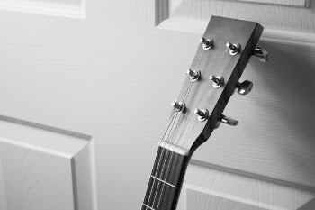 Gray Guitar Headstock