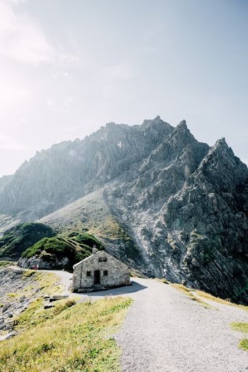gray house near mountain