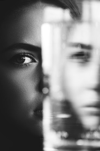 Grayscale Photo of Woman's Face · Free Stock Photo