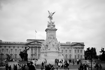 Grayscale Photography Buckingham Palace