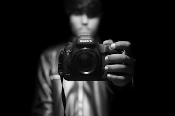 grayscale photography of Justin Bieber