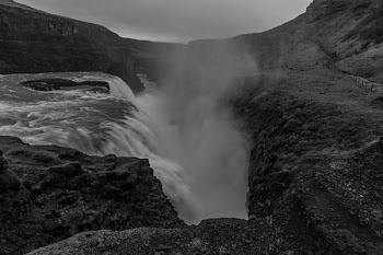 Graysclae Photography of Waterfalls