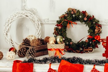 Green And White Wreaths