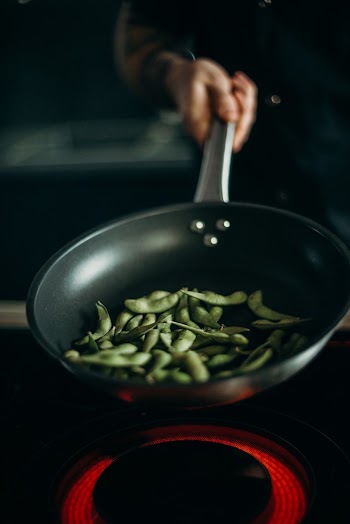 Green Beans in Frying Pan