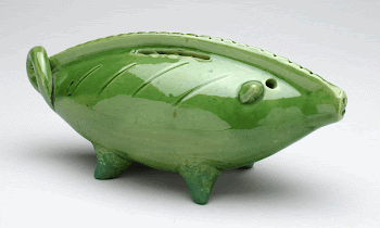 green pig with prominent snout | Free Photo - rawpixel