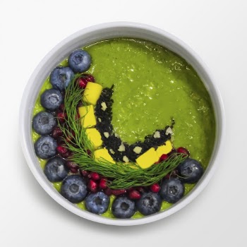 Green smoothie bowl sticker, food | Free PSD - rawpixel