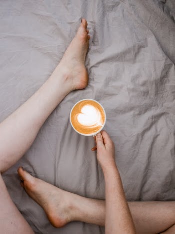Grey Bedding Moodly Flatlay