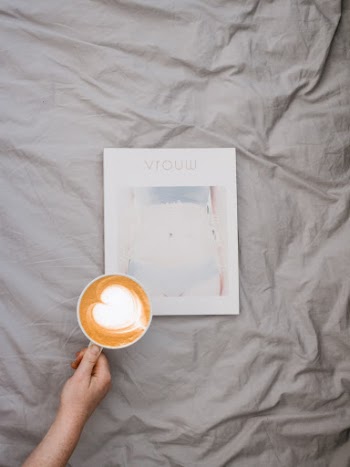 Grey Bedding Moodly Flatlay 2