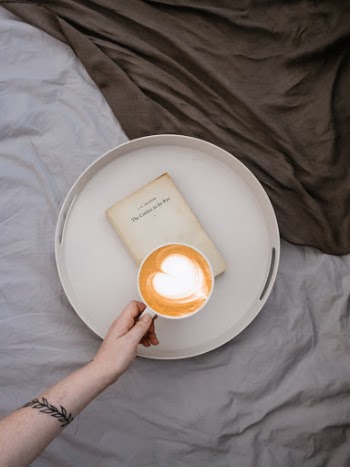 Grey Bedding Moodly Flatlay 5