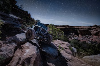 Grey Jeep Wrangler