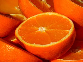 Half Cut Orange Fruit