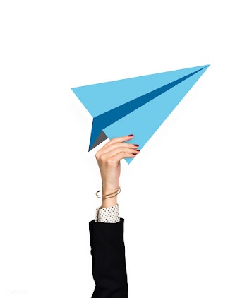 Hand holding a paper plane clipart | Free stock psd mockup - 536402