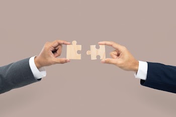 Hands holding puzzle business problem solving… | Free stock photo | High Resolution image