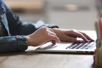 Hands On Trackpad