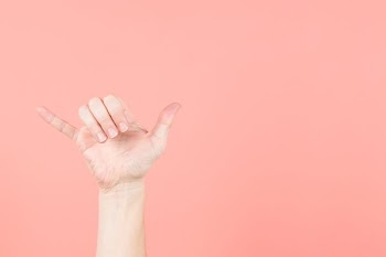 Hangloose Hand On Pink