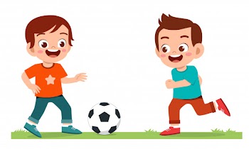 Happy cute little kid boy play soccer Free Vector