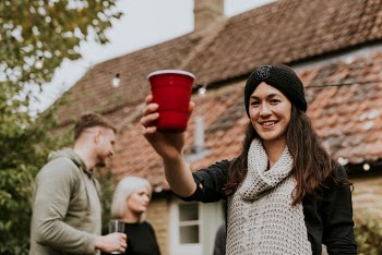 Happy friends toasting to celebrate | Free Photo - rawpixel