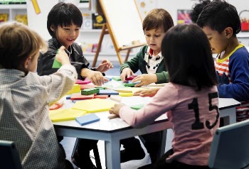 Happy kids at elementary school | Free Photo - rawpixel