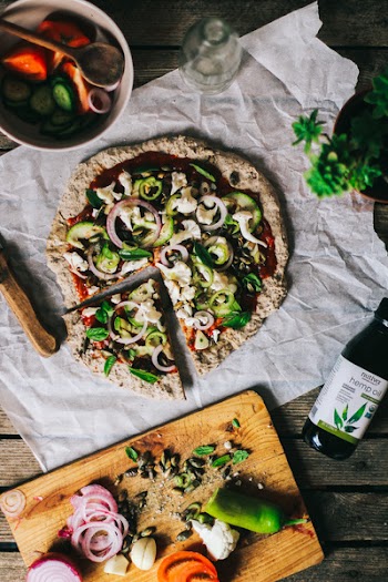 Healthy vegan chia flour pizza 