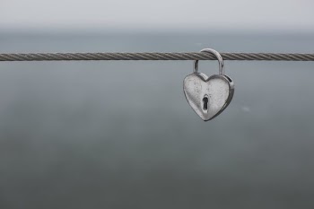 Heart Shaped Lock On Wire