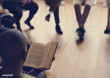 Help book reading | Free stock photo - 107576