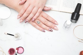 High Fashion Fingers