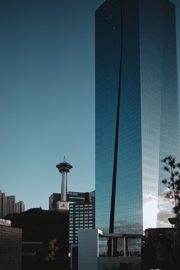 High-rise Buidlings · Free Stock Photo