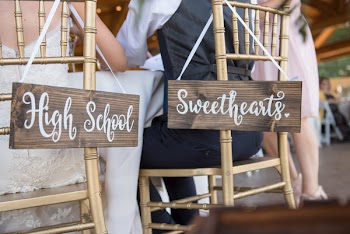 High School Sweethearts Signage