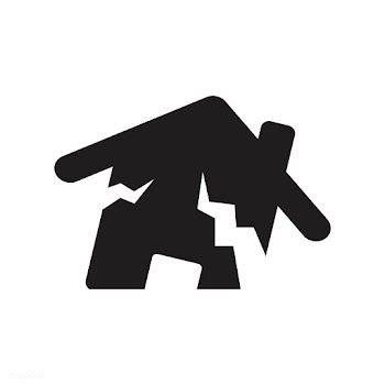 Home being damaged by diaster illustration | Free stock vector - 457643