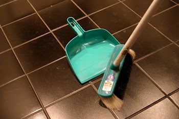 home_broom.jpg