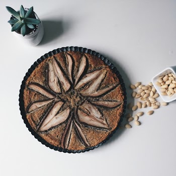Homemade poppy seed almond cake with pears 