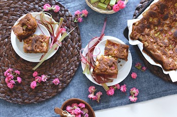 Homemade rhubarb cake 