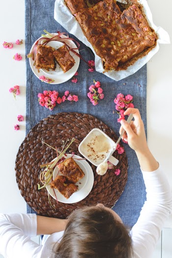 Homemade rhubarb cake 