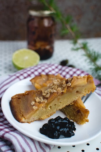 Homemade upside down apple pie 