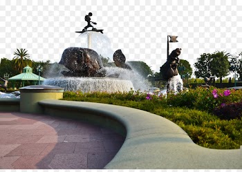 Hong Kong Disneyland Mickey Mouse Resort - Hong Kong Disneyland fountain 